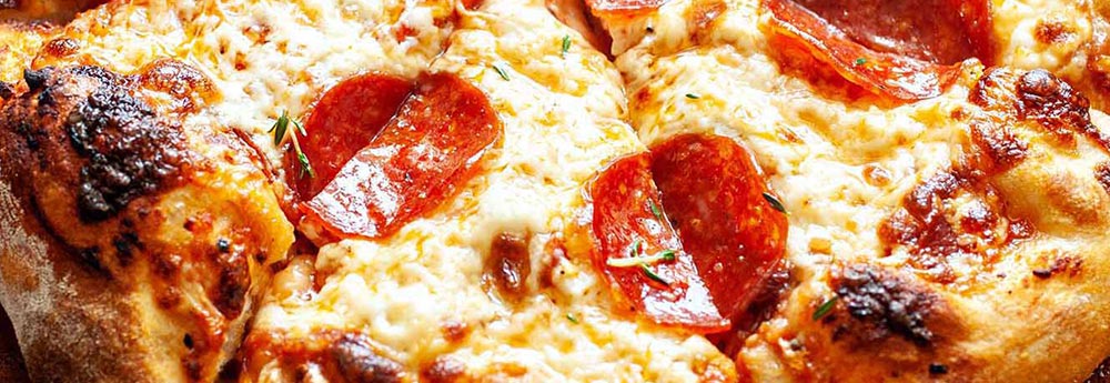 Close Up Pepperoni Pizza Close Up Pepperoni Pizza