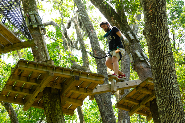 Guest Crosses From Platform on Black Storm Course